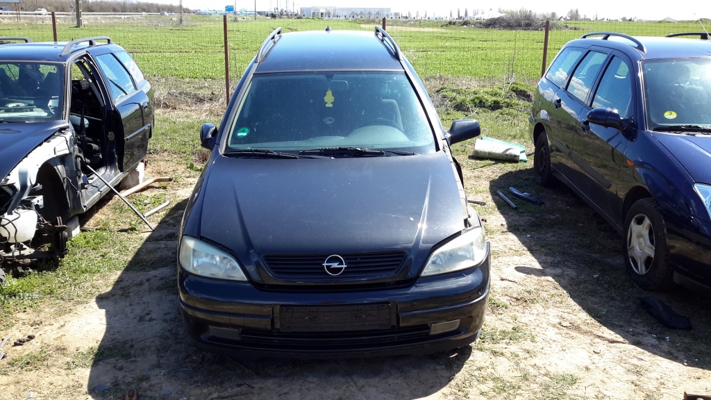 Macara geam dreapta spate Opel Astra G 2001 break 2.2 benzina