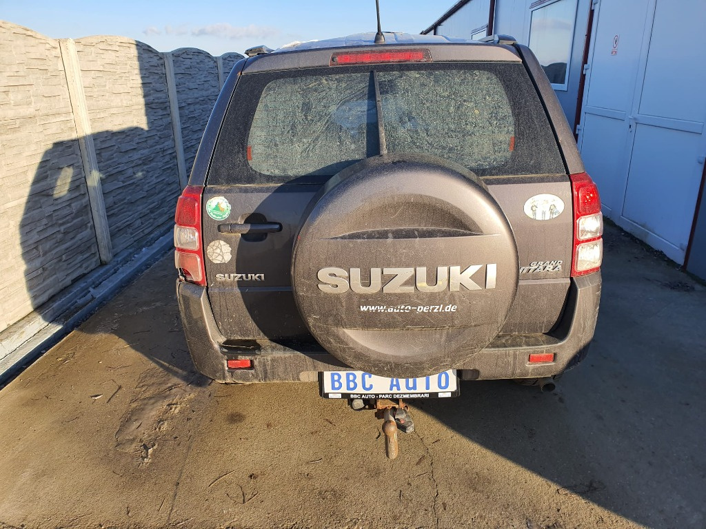 Macara geam dreapta spate Suzuki Grand V