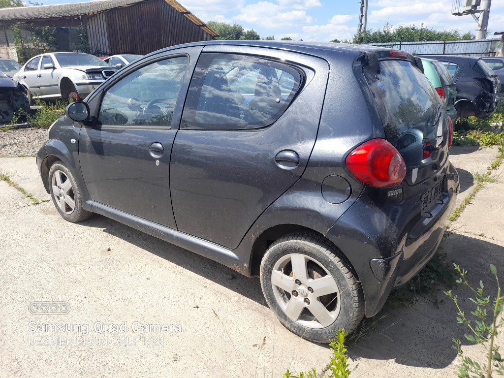 Macara geam dreapta spate Toyota Aygo 20