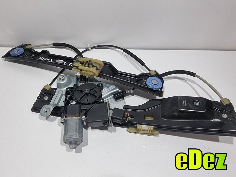 Macara geam electric cu motoras dreapta fata Opel 