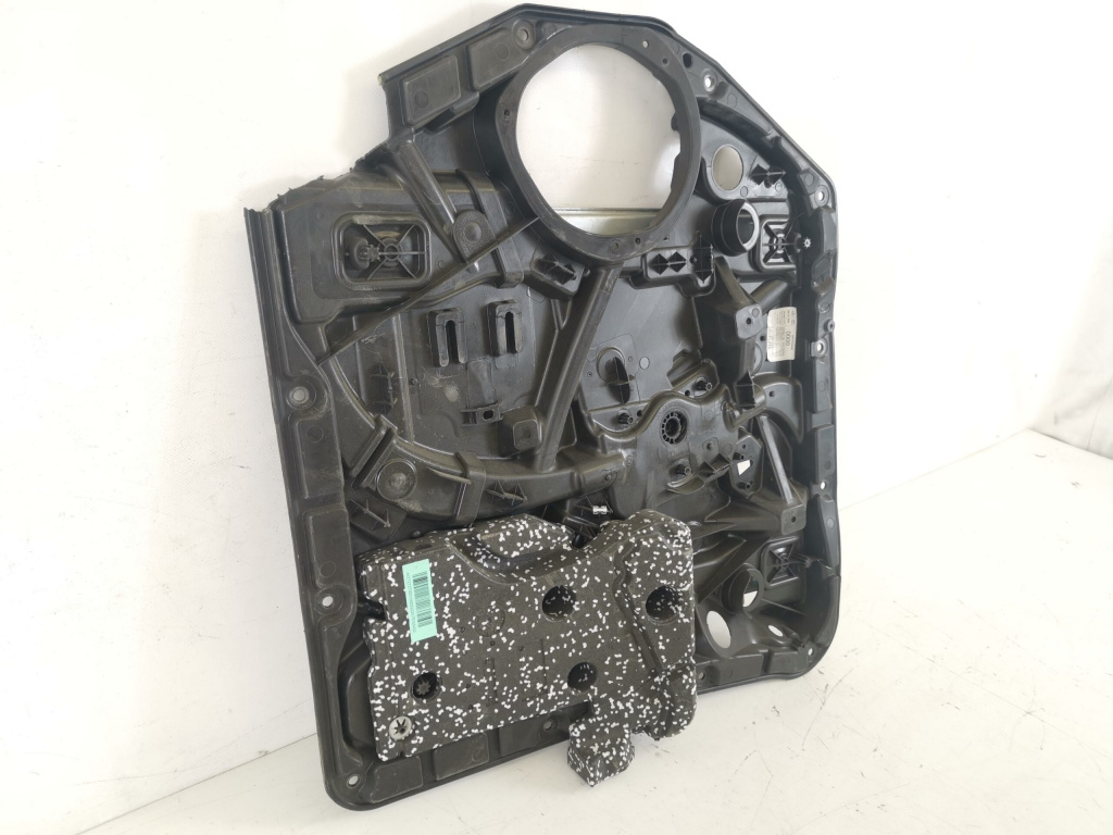 Macara Geam Electric Dreapta Fata Merced