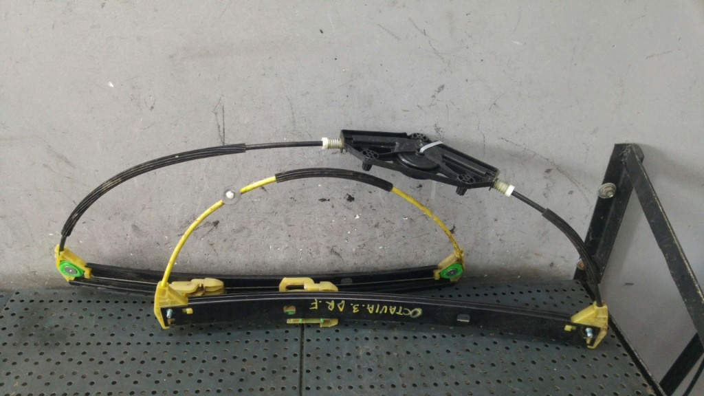 Macara geam electric dreapta fata skoda octavia 3 5e3 nl3 nr3 5e0837462b