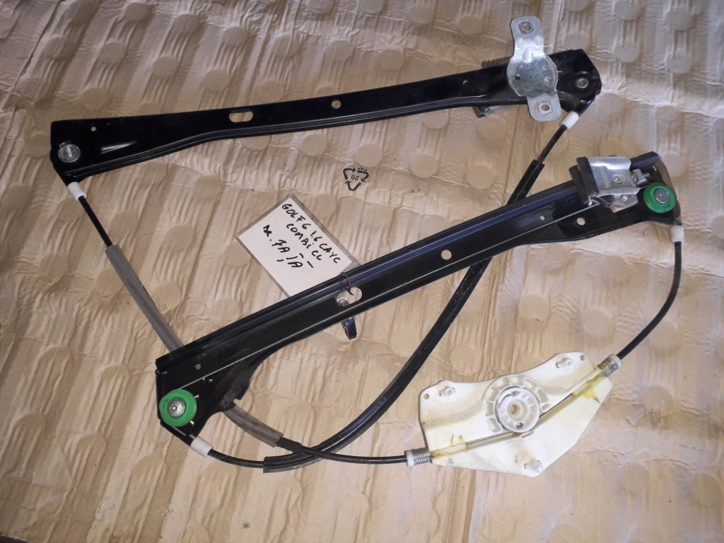 Macara Geam Electric Dreapta Fata VW Golf 6 combi, 1.6 diesel CAYC