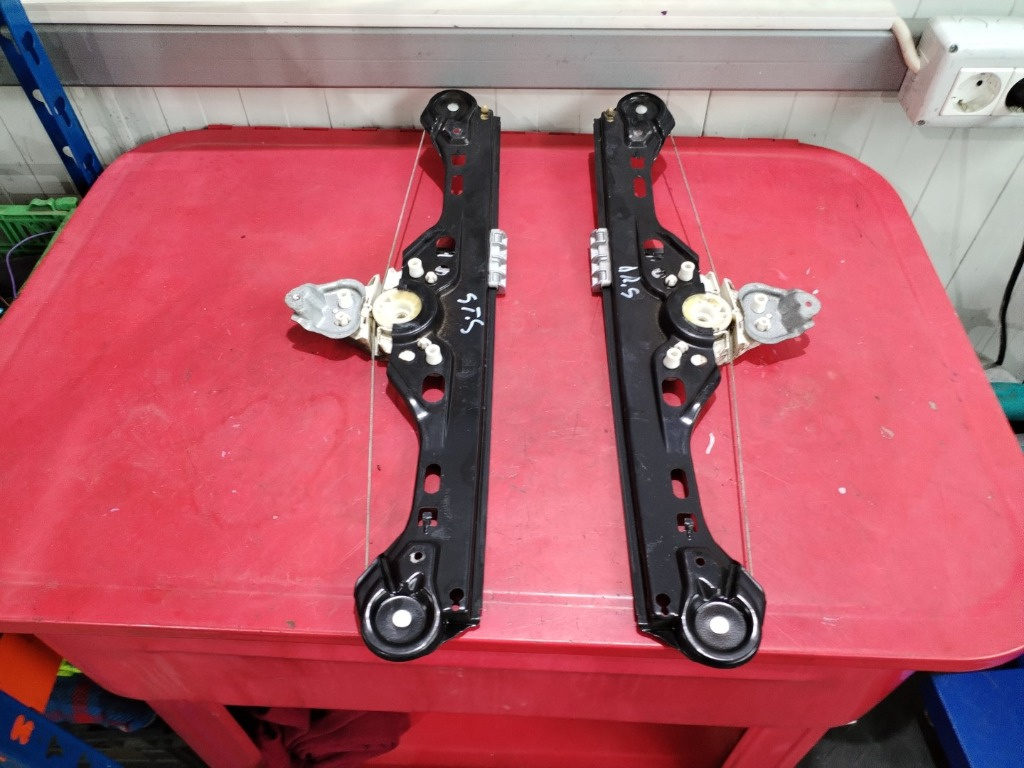 Macara geam electric spate Mercedes Benz C Class W