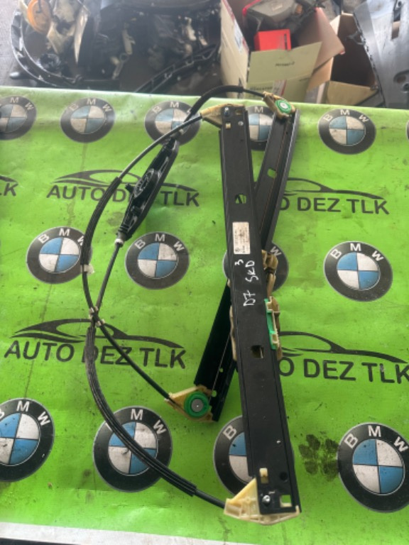 Macara geam electric stanga fata SKODA Octavia III