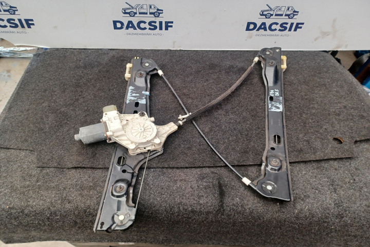 Macara geam fata dreapta electrica 7060266S 7140588E 996625101 0130822227 7060266S 7140588E 996625101 0130822227 BMW Seria 3 E90 [2004 - 2010] Sedan 318d MT (122 hp)
