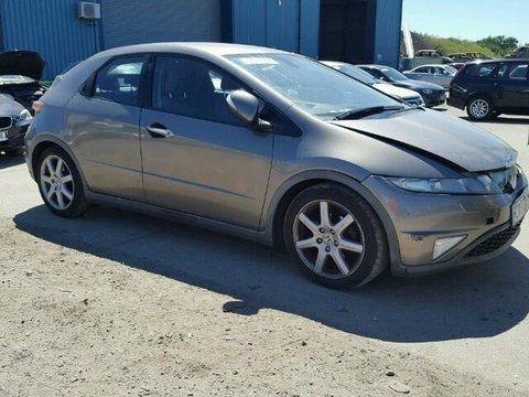 Macara geam fata /spate honda civic an 2010