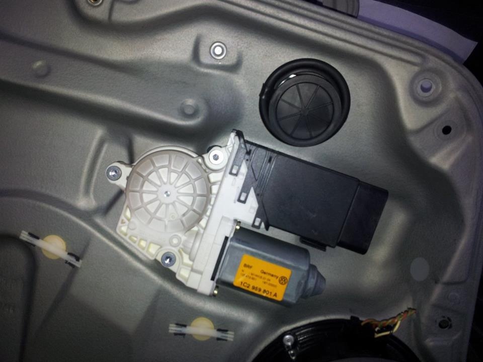Macara geam + motoras VW BORA/GOLF 4 1.6 16V BCB 2005