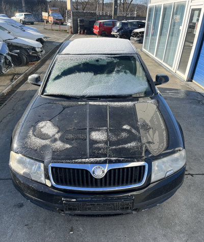 Macara geam spate dreapta electrica Skoda Superb [