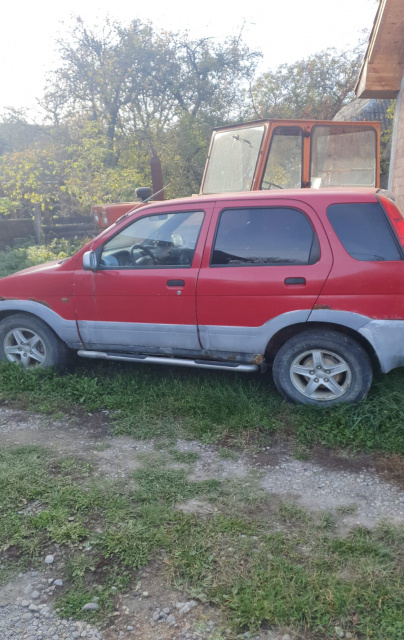 Macara geam spate stanga manuala Daihatsu Terios [facelift] [2000 - 2005] Crossover 1.3 MT 4WD (86 hp)