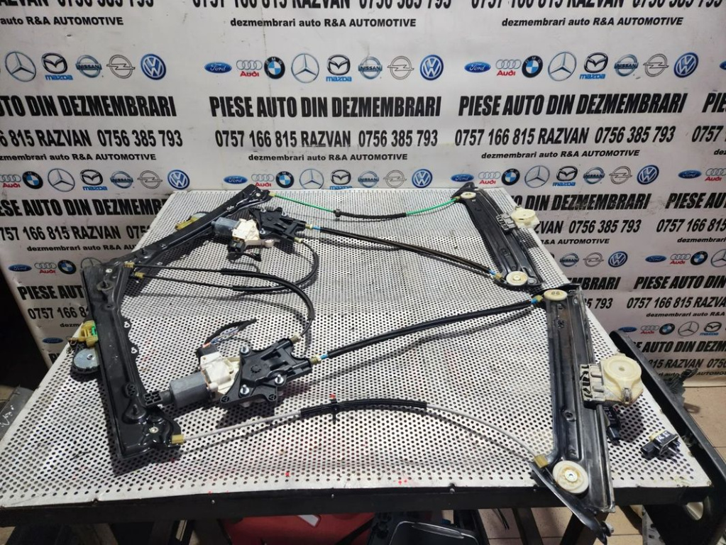 Macara Geam Stanga Dreapta Bmw Seria 4 Coupe Cabrio F32 F33 F82 F83 Volan Stanga - Dezmembrari Arad