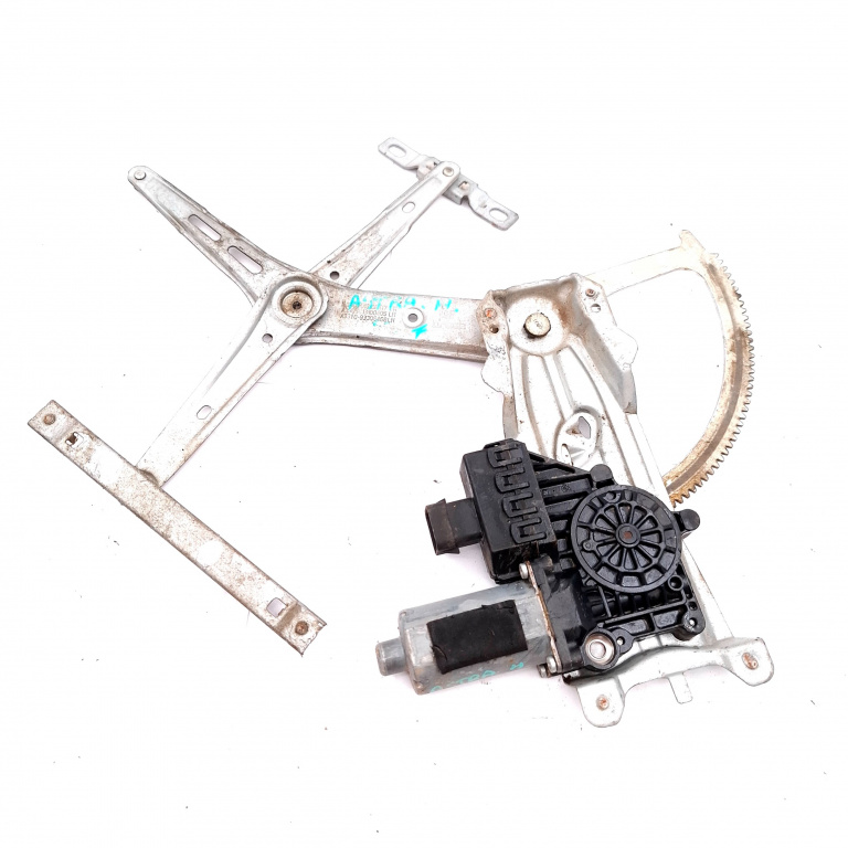 Macara Geam Stanga,Electrica,fata Opel ASTRA H 2004 - 2012 A330013100417, A3300-13100417, A330013100417LH, A330513100405 , A3305-13100405 , A330513100405LH, A331093306468, A3310-93306468, A331093306468LH