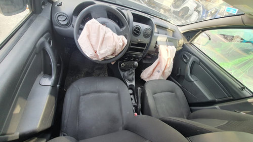 Macara geam stanga fata Dacia Duster 201