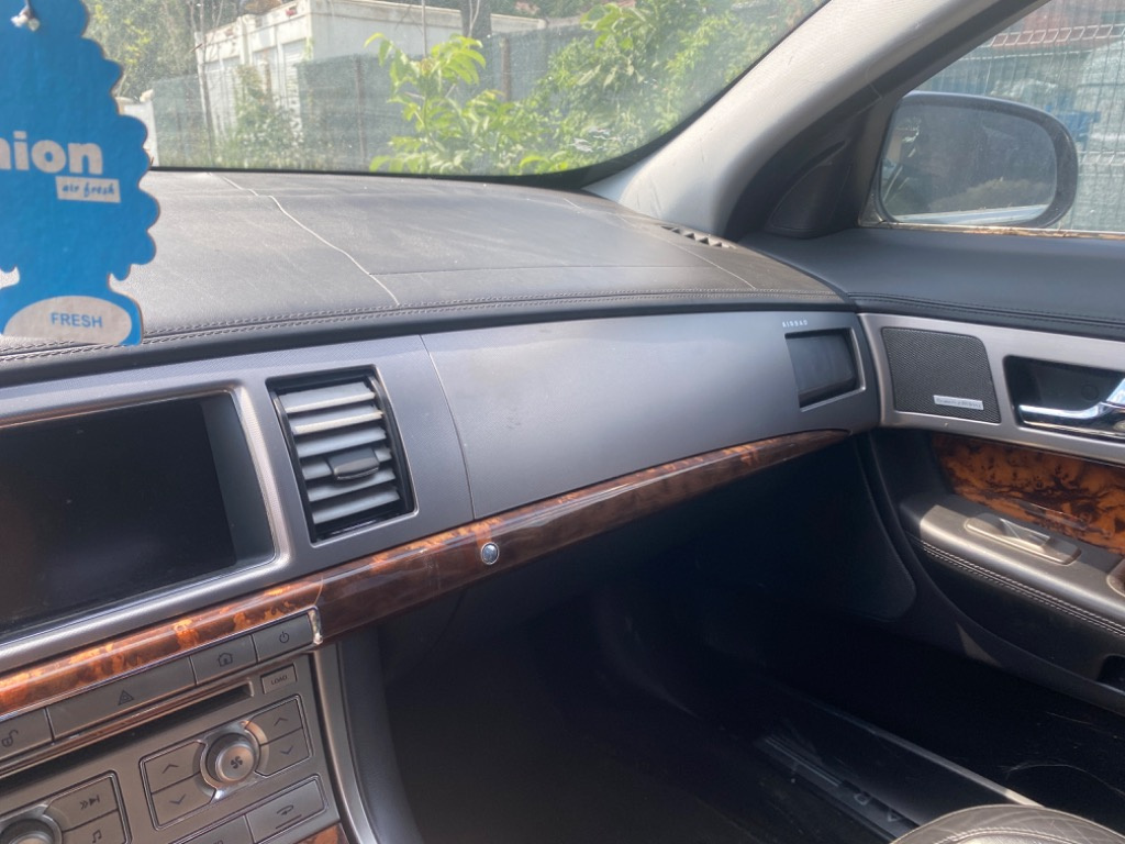 Macara geam stanga fata Jaguar XF 2011 L