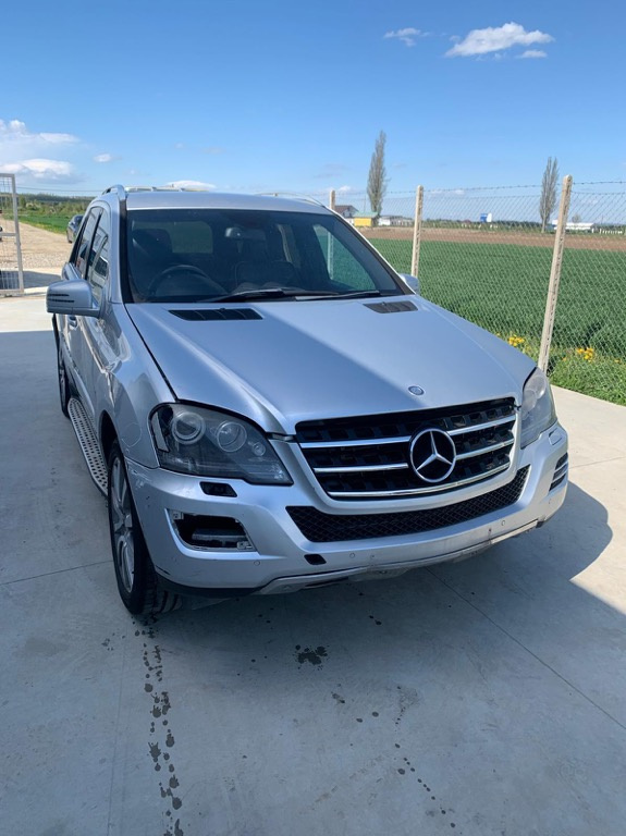 Macara geam stanga fata Mercedes M-Class W164 2011 SUV -Model 350 3.0