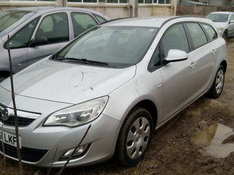 Macara geam stanga fata Opel Astra J 2011 Break 1.7 CDTI 110cp