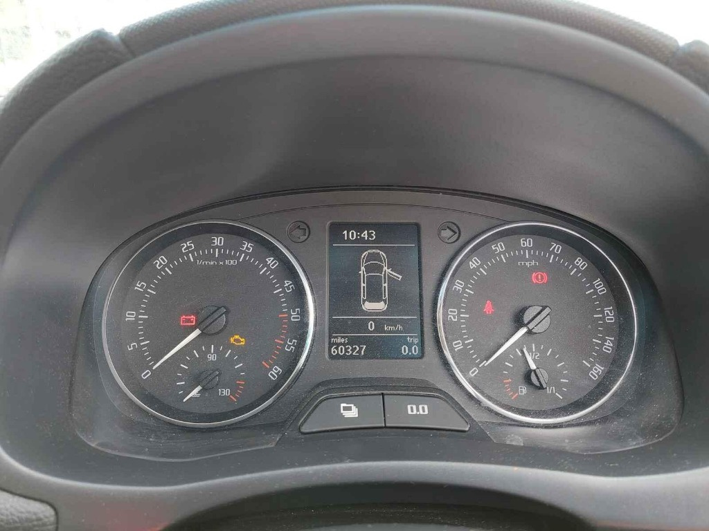 Macara geam stanga fata Skoda Fabia 2 20