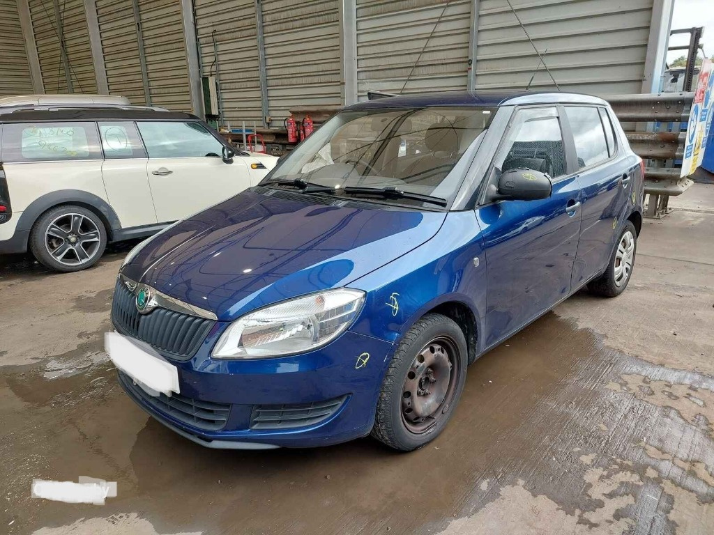 Macara geam stanga fata Skoda Fabia 2 2011 HATCHBACK 1.2 CHFA