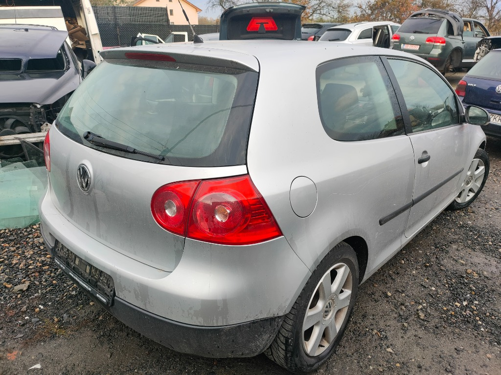 Macara geam stanga fata Volkswagen Golf 