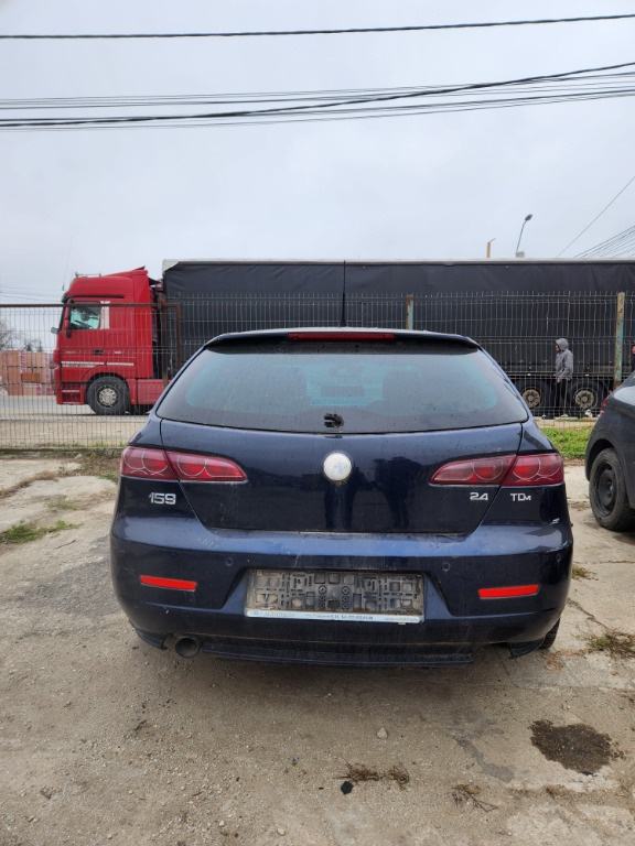 Macara geam stanga spate Alfa Romeo 159 