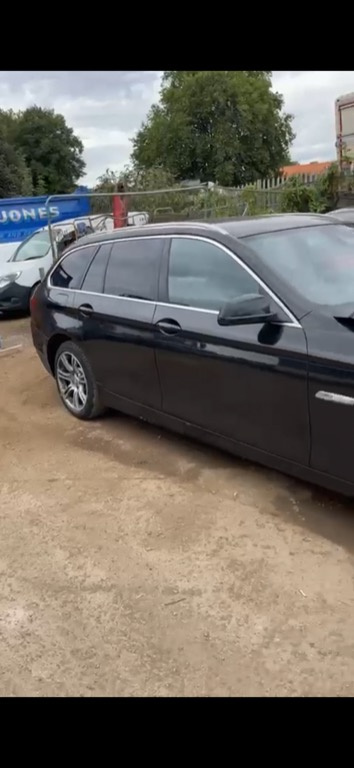 Macara geam stanga spate BMW F11 2012 Combi 2000