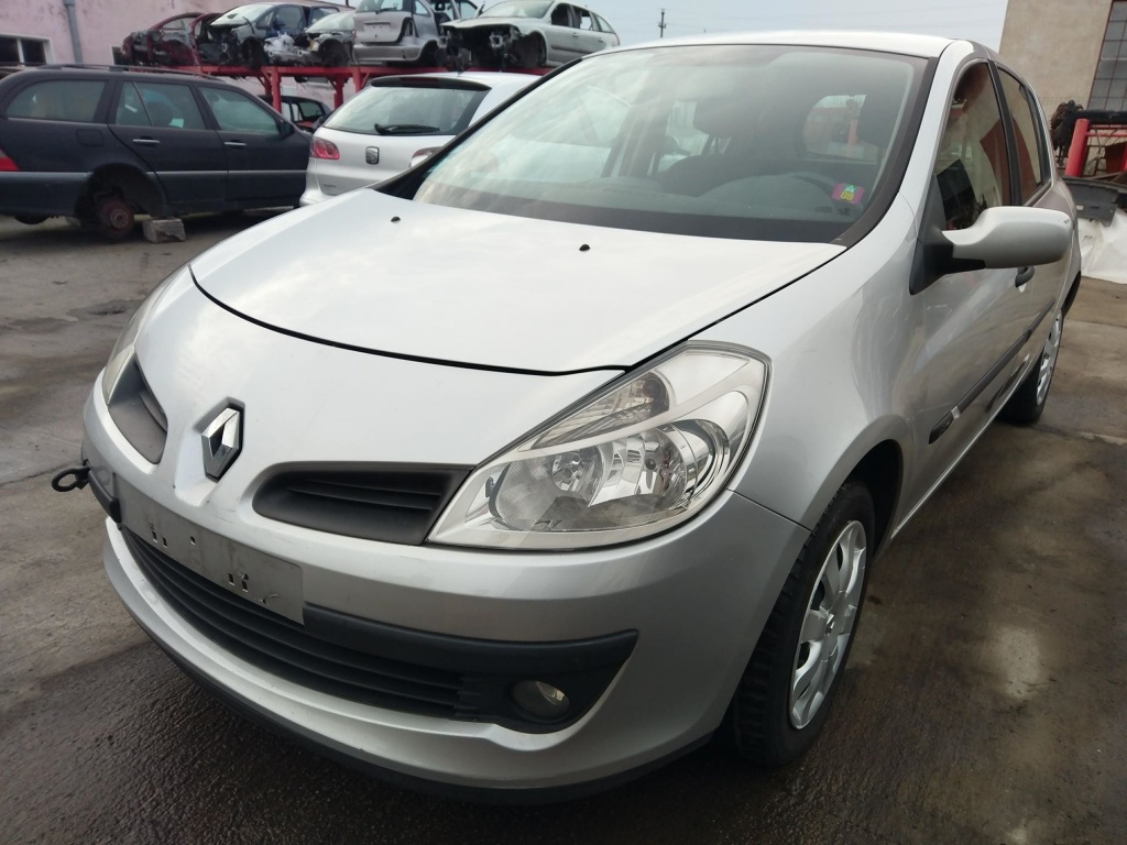 Macara geam stanga spate Renault Clio 2008 HATCHBA