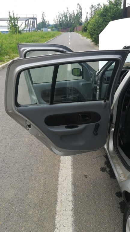 Macara geam stanga spate Renault Symbol II 2007 Berlina 1.4