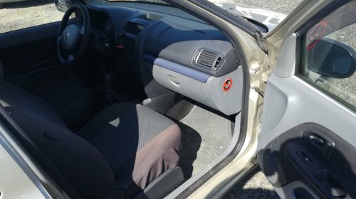 Macara geam stanga spate Renault Symbol 