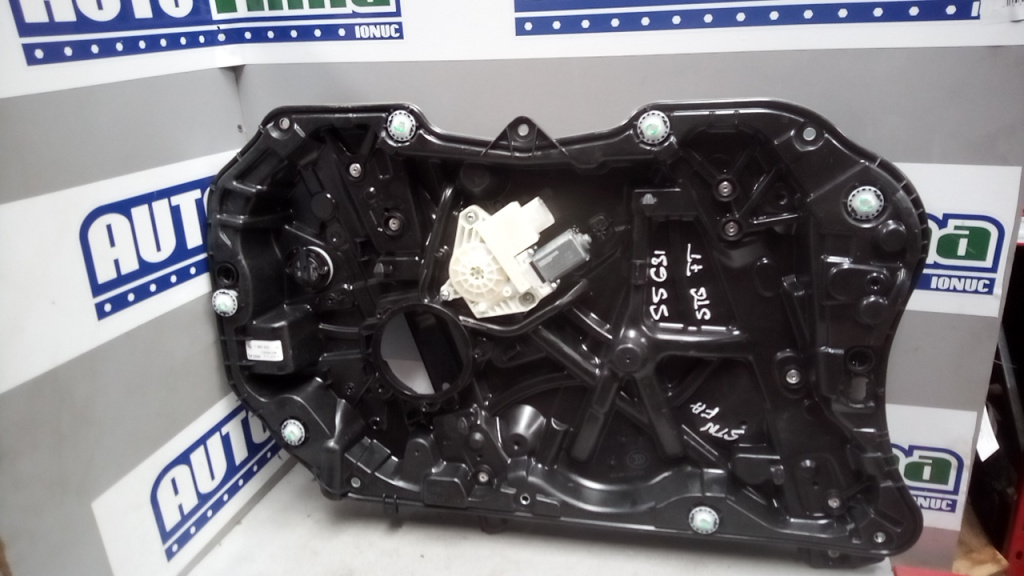 Macara geam usa fata stanga electrica cu motoras 7360423 / 7455082 BMW Seria 5 G31 Touring 2017-2024
