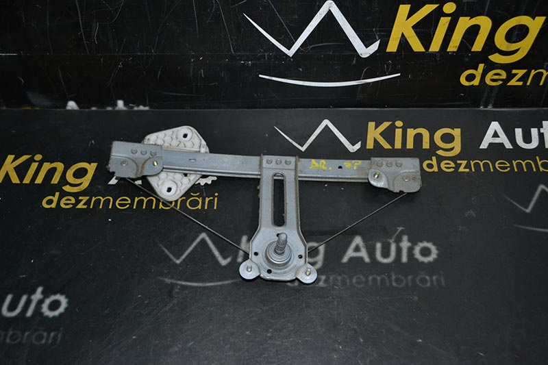MACARA MANUALA DREAPTA SPATE DACIA LOGAN 2005 1.4 B 55 KW COD MOTOR K7J-710