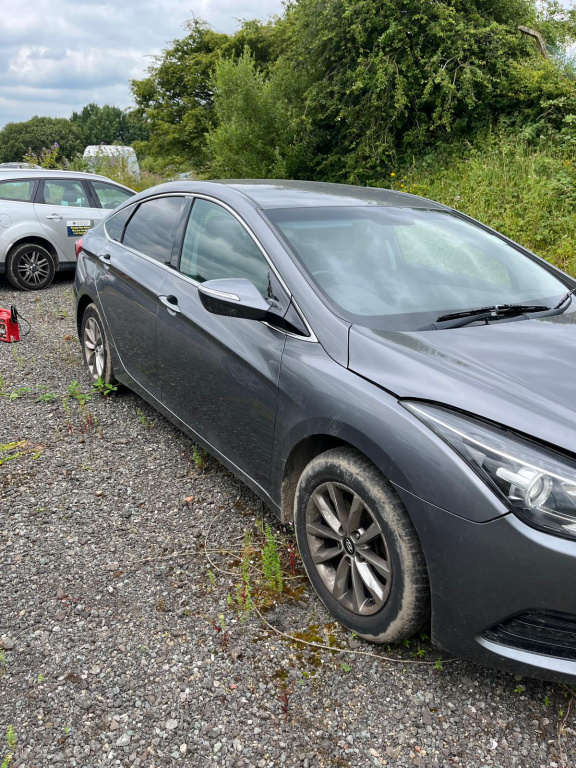 MACARA USA DREAPTA SPATE HYUNDAI I40 2016 GRI SEDAN (id: 790)