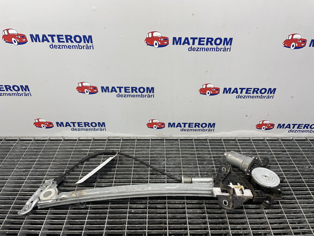 MACARA USA FATA DREAPTA HONDA ACCORD ACCORD - - (2008 2012)