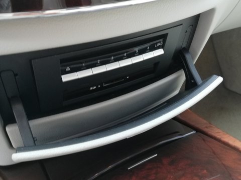 MAGAZIE CD MERCEDES S class W221 FACELIFT