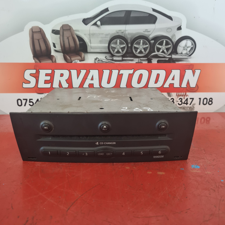 Magazie CD Renault Megane 1.5 Motorina 2005, 82000