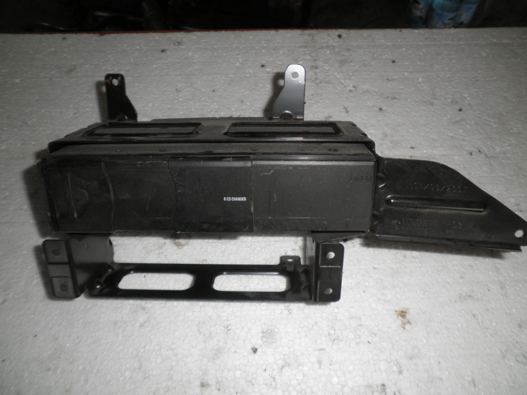 Magazie CD-uri BMW Seria 3 E90 2008 65.12-9 133 083-01