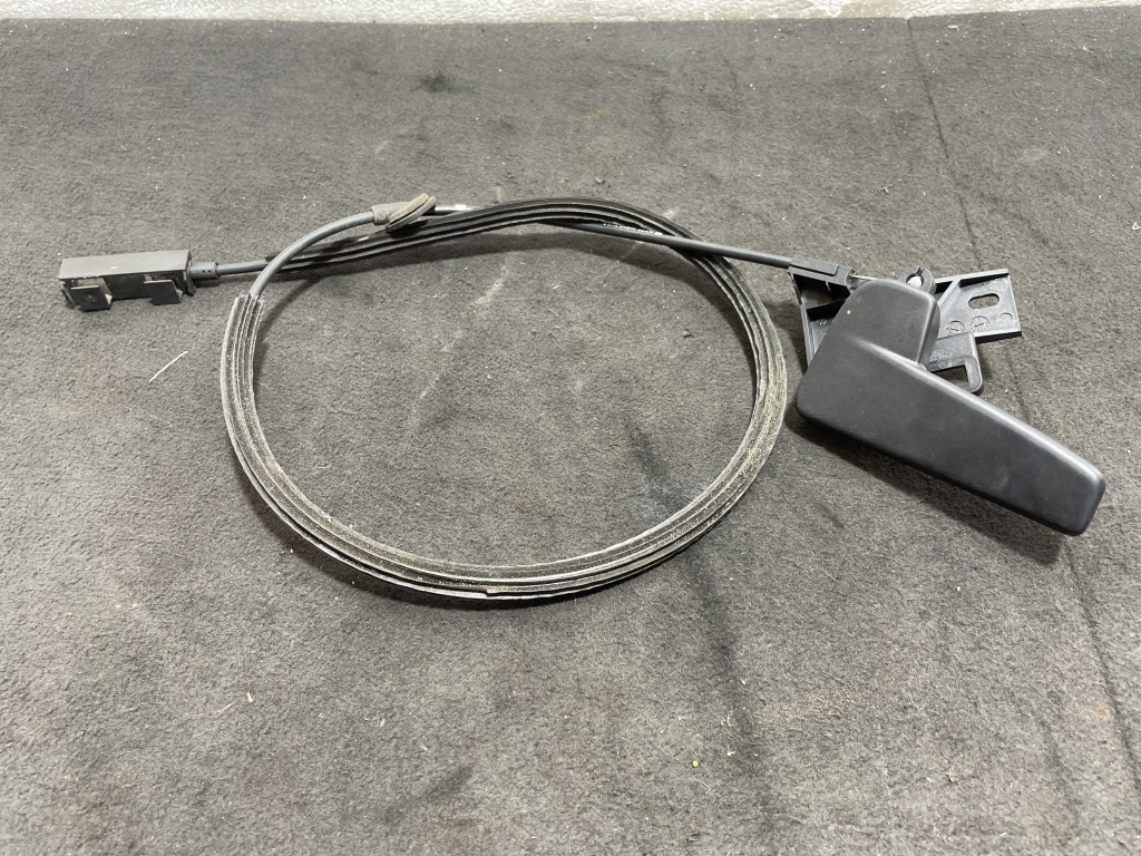 Maner deschidere capota Seat Leon 3 , 2.0TDI Manual Led sedan 2015 (6R1823633)