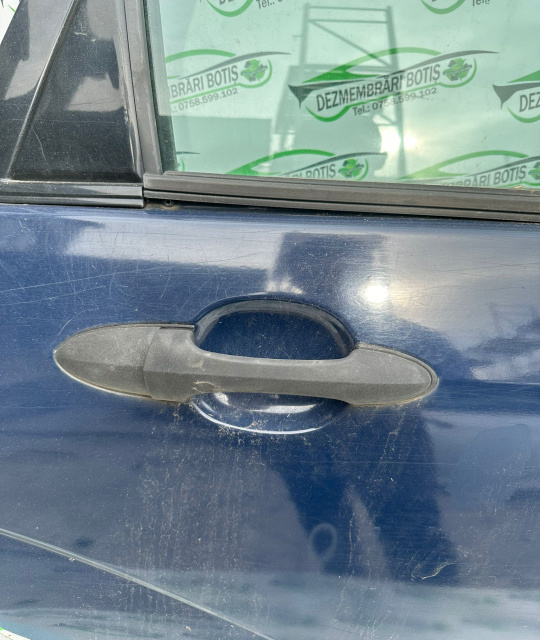 Maner deschidere din exterior usa spate dreapta Ford Focus [1998 - 2004] Hatchback 5-usi 1.6 MT (101 hp)