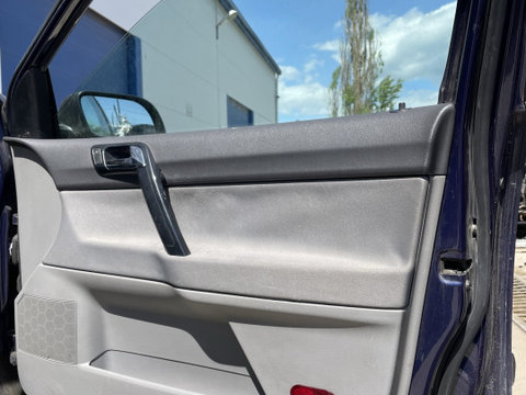 Maner deschidere din interior usa fata dreapta (*clapeta cromata) Volkswagen VW Polo 4 9N [2001 - 2005] Hatchback 5-usi 1.9 SDI MT (64 hp)