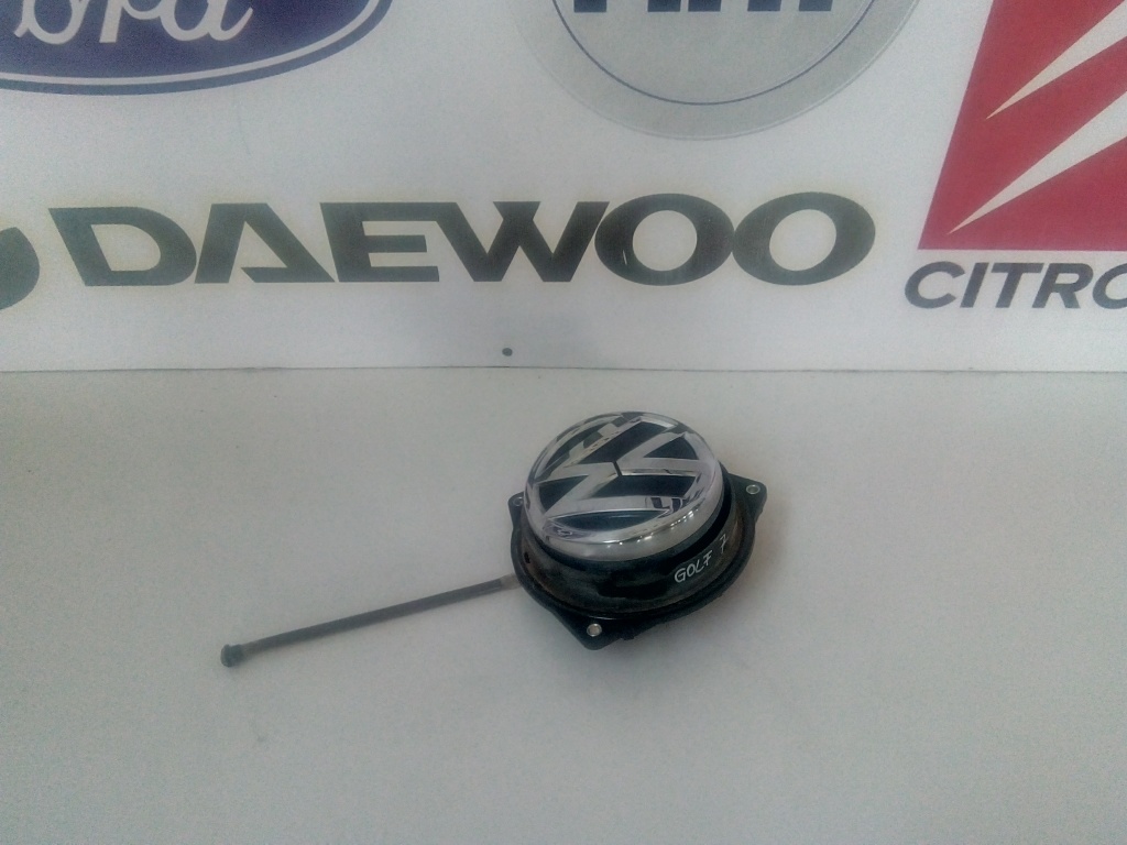 Maner deschidere haion cu sigla VW Golf 7 Cod 5G9827469