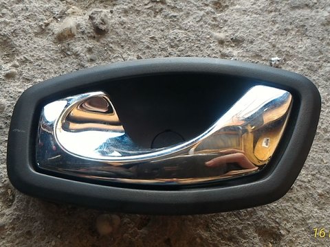 Maner deschidere interior Renault Megane 3 cod : 826730001R