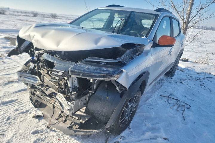 Maner exterior 826463146r Dacia Spring [