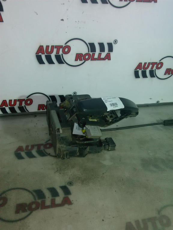 Maner exterior stanga spate Opel Corsa D.