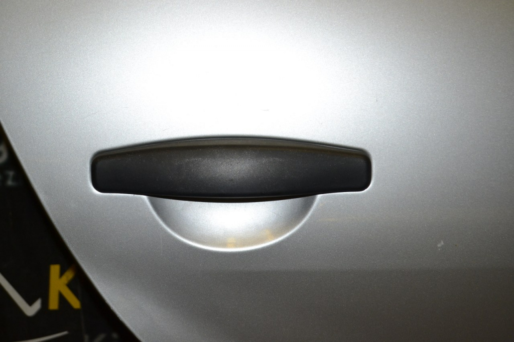 MANER EXTERIOR USA DREAPTA SPATE DACIA SANDERO 200
