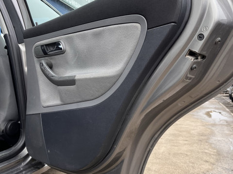 Maner inchidere interior spate dreapta Seat Ibiza 3 6L [2002 - 2006] Hatchback 5-usi 1.4 MT (75 hp)