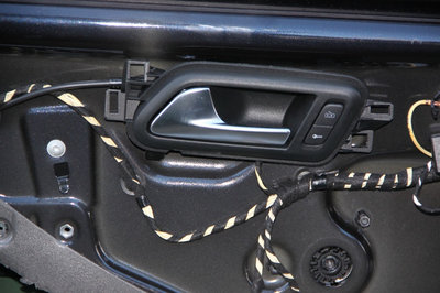 Maner interior usa stanga fata VW Amarok (2H) 2010