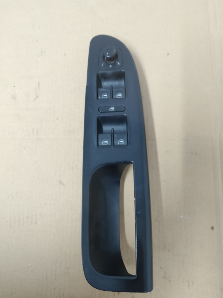 Maner interior usa stanga fata VW Passat B6