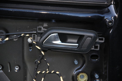 Maner interior usa stanga spate VW Amarok (2H) 201