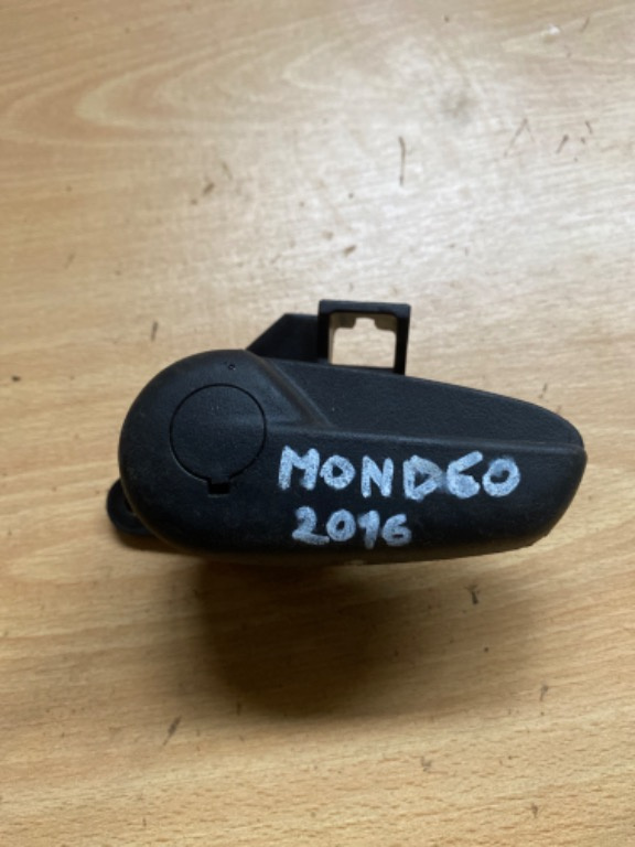 Maner maneta actionare deschidere capota motor DS7