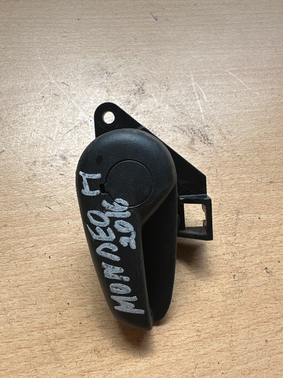 Maner maneta deschidere capota motor DS73-16B626-A
