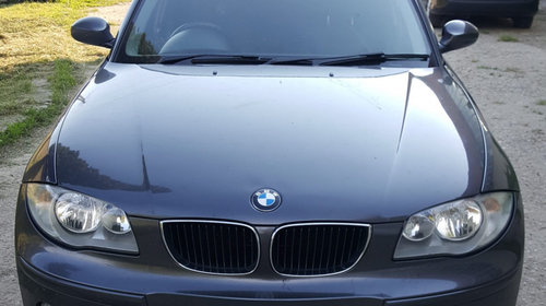 Maner plafon fata stanga BMW 1 Series E8